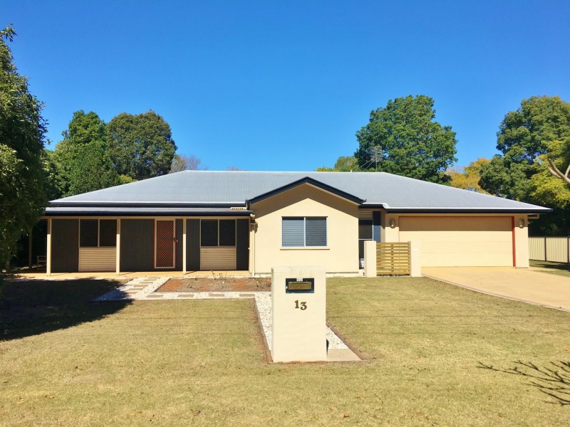 13 Reservoir Street, Kingaroy QLD 4610