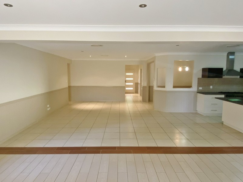 13 Reservoir Street, Kingaroy QLD 4610