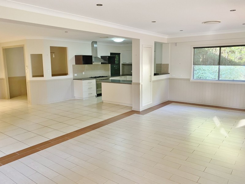 13 Reservoir Street, Kingaroy QLD 4610