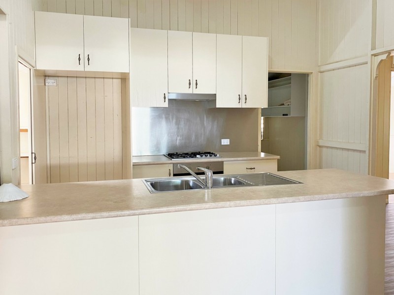 17 Norman Street, Kingaroy QLD 4610