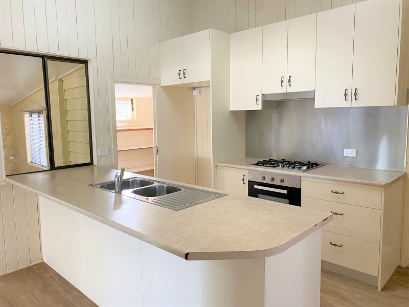 17 Norman Street, Kingaroy QLD 4610