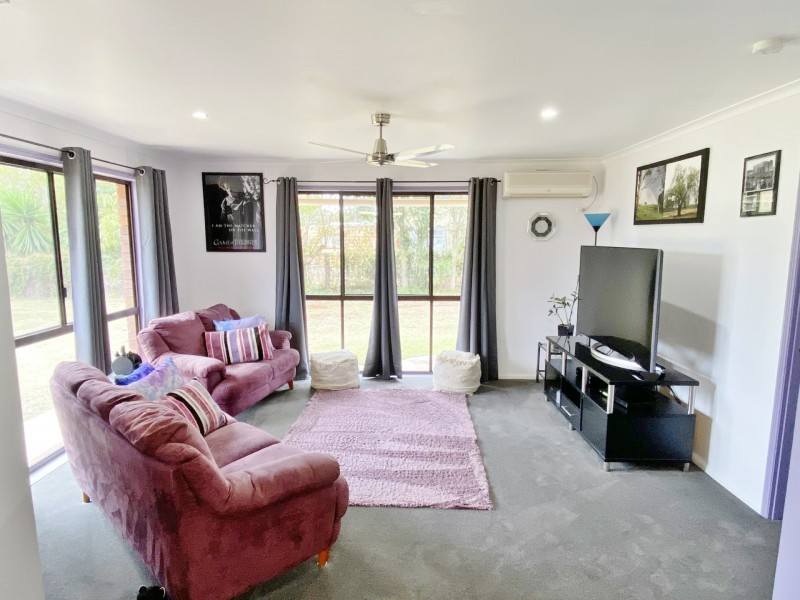5 Tarong Drive, Kingaroy QLD 4610