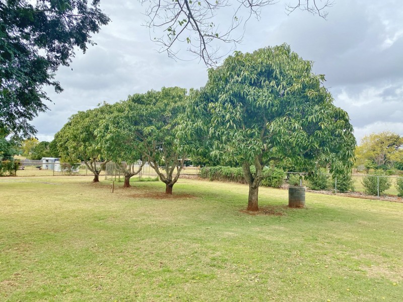 5 Tarong Drive, Kingaroy QLD 4610
