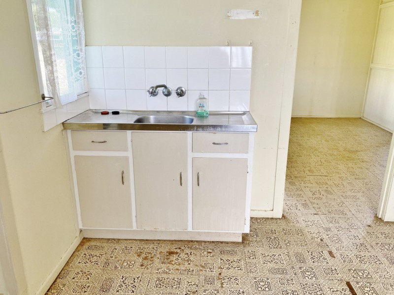 28 Edward Street, Wondai QLD 4606