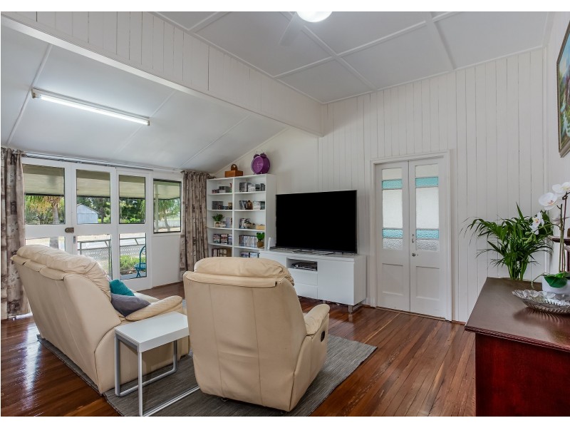 52 Baynes Street, Wondai QLD 4606