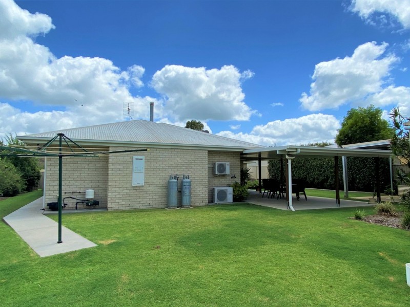 28 Bernard Crescent, Kingaroy QLD 4610