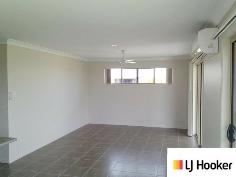 16 Parkside Drive, Kingaroy QLD 4610