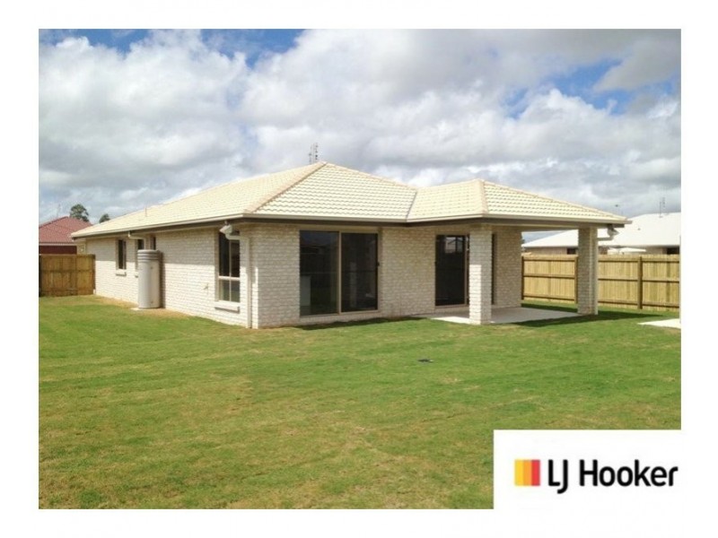 16 Parkside Drive, Kingaroy QLD 4610