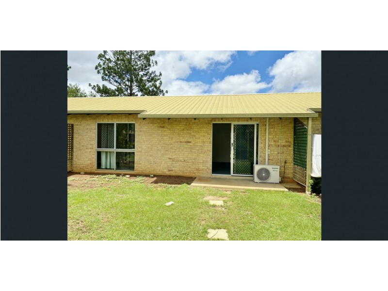 Unit 8/88 Walter Road, Kingaroy QLD 4610
