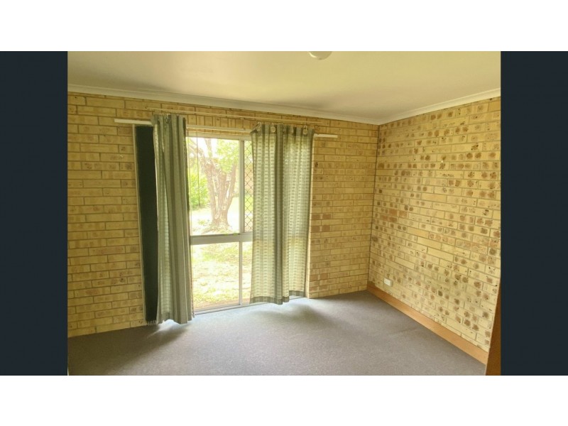 Unit 8/88 Walter Road, Kingaroy QLD 4610
