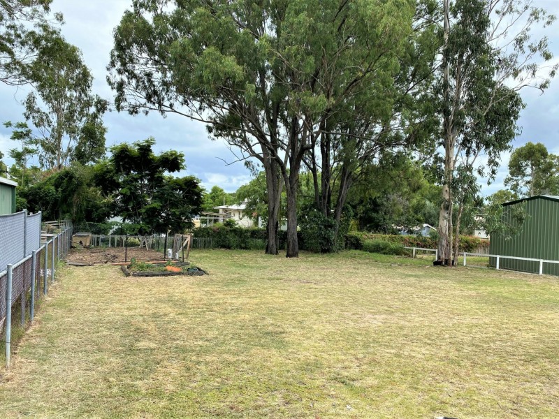 83 Baynes Street, Wondai QLD 4606