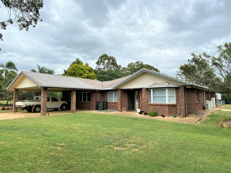 13 McIlhatton Street, Wondai QLD 4606
