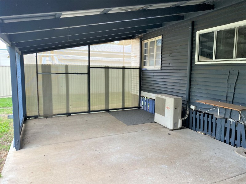 25 South Street, Wondai QLD 4606