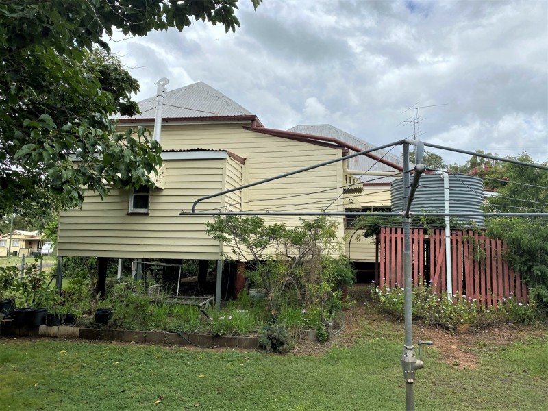 83 Pring Street, Wondai QLD 4606