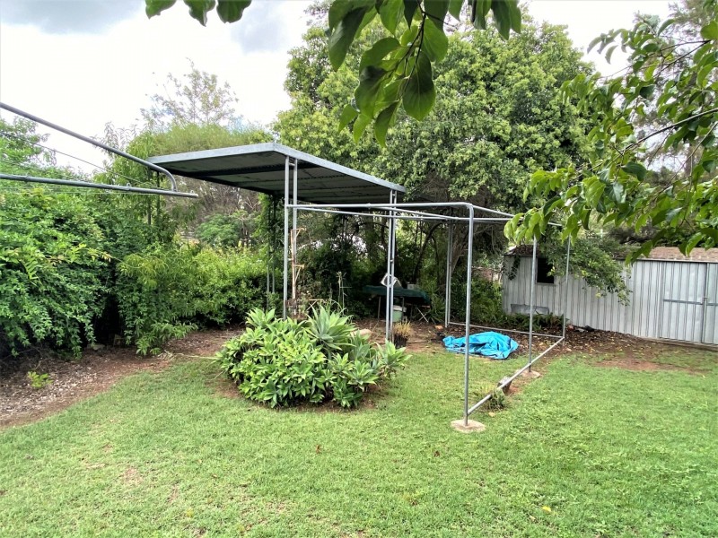 83 Pring Street, Wondai QLD 4606