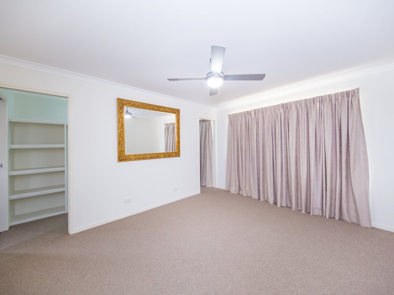 27 Warren Court, Wondai QLD 4606