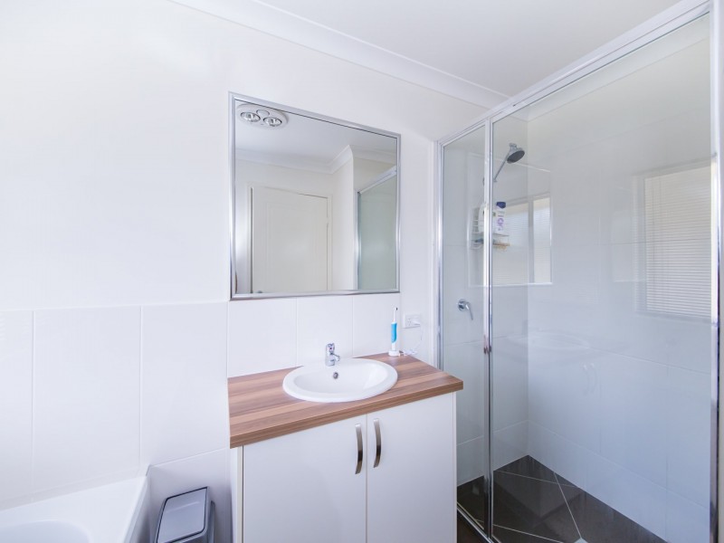 27 Warren Court, Wondai QLD 4606