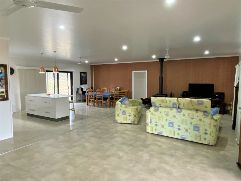 65 Deep Creek Road, Kingaroy QLD 4610