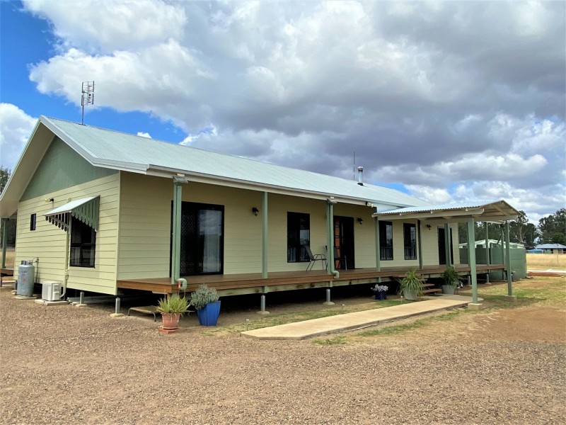 65 Deep Creek Road, Kingaroy QLD 4610