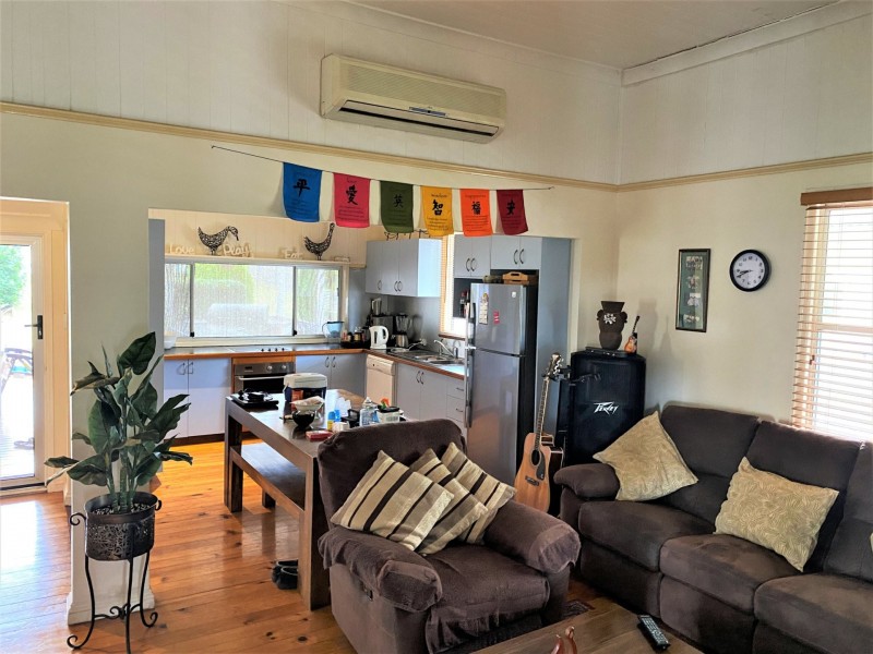 90 Haly Street, Kingaroy QLD 4610