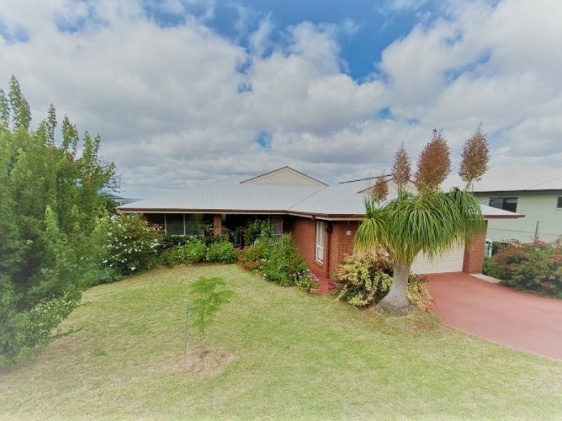 21 Adermann drive, Kingaroy QLD 4610