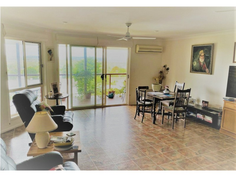 21 Adermann drive, Kingaroy QLD 4610