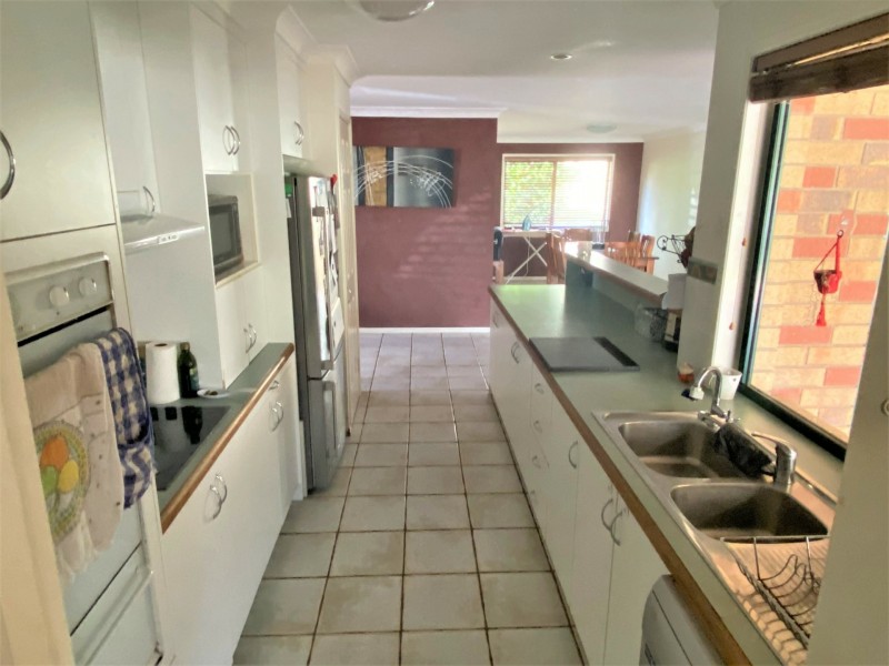 17 Rose Court, Kingaroy QLD 4610