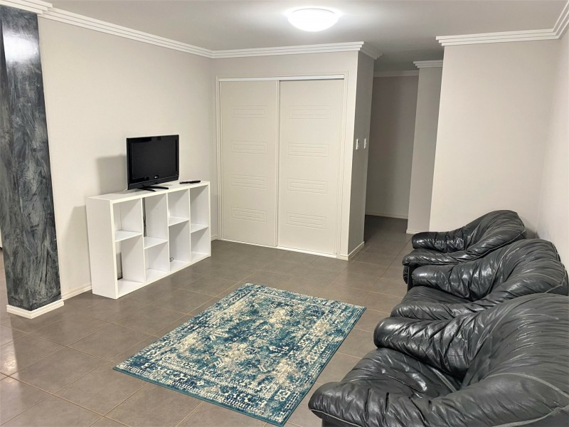 6-8 Premier Drive, Kingaroy QLD 4610