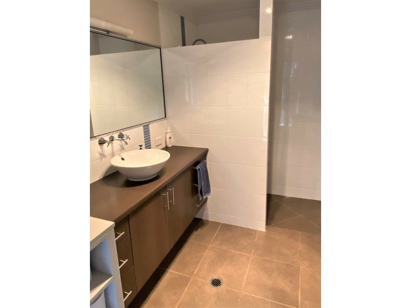 6-8 Premier Drive, Kingaroy QLD 4610