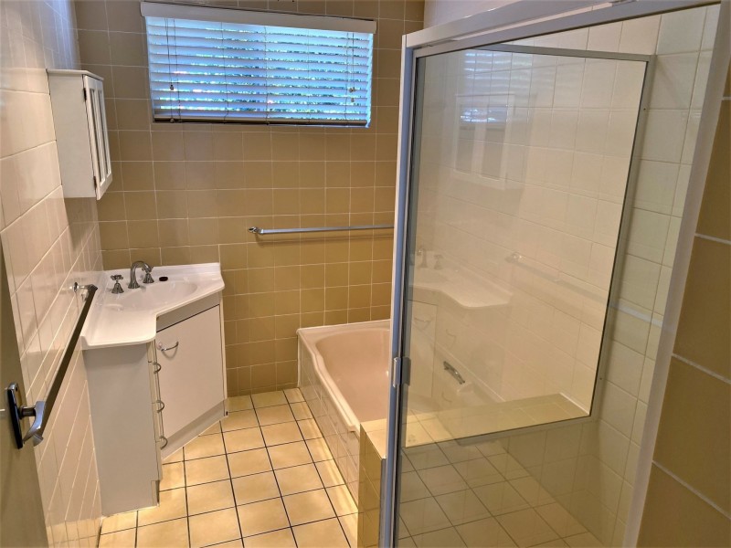 114 Moore Street, Kingaroy QLD 4610