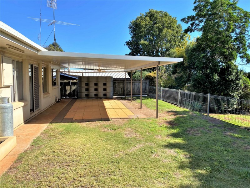 114 Moore Street, Kingaroy QLD 4610