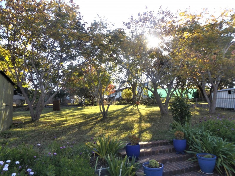 9 Windsor Circle, Kingaroy QLD 4610
