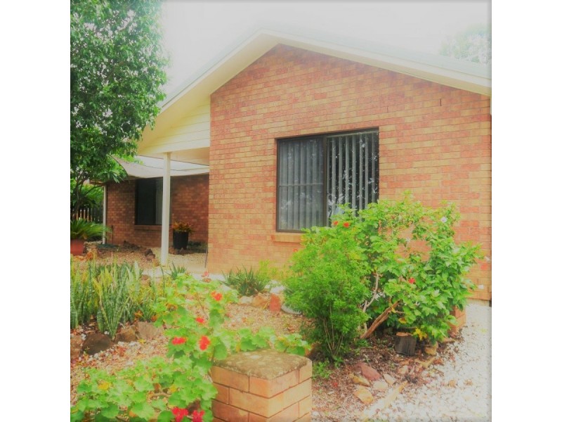 102 Baynes Street, Wondai QLD 4606