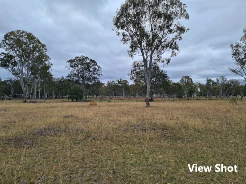 48 Burnett Street, Nanango QLD 4615