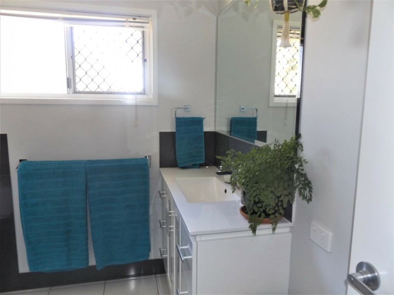 51 Greenview Road, Wondai QLD 4606