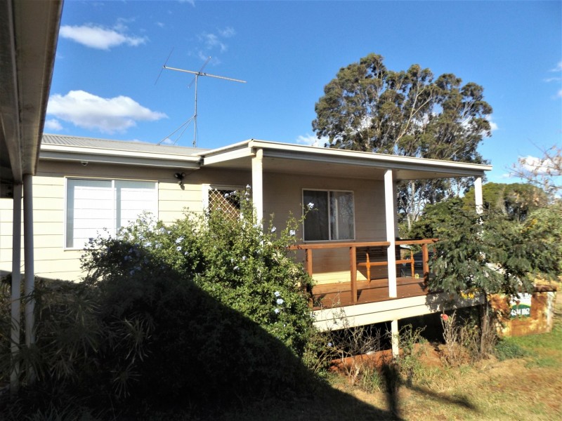 6 Muller Street, Tingoora QLD 4608