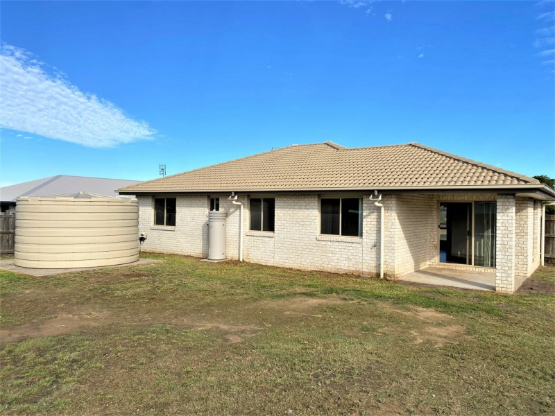 46 Parkside Drive, Kingaroy QLD 4610