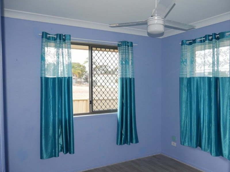 Unit 7/16 Queen Street, Kingaroy QLD 4610