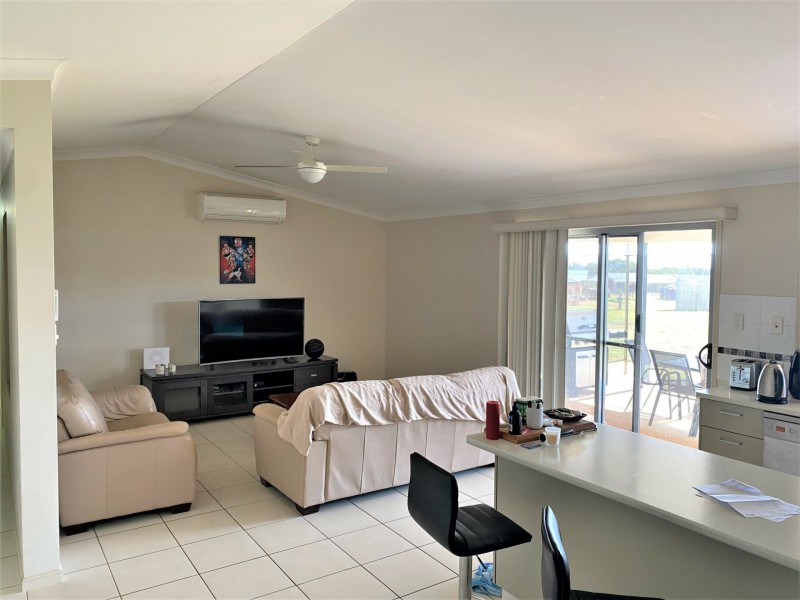 2-4 Diamond Court, Kingaroy QLD 4610