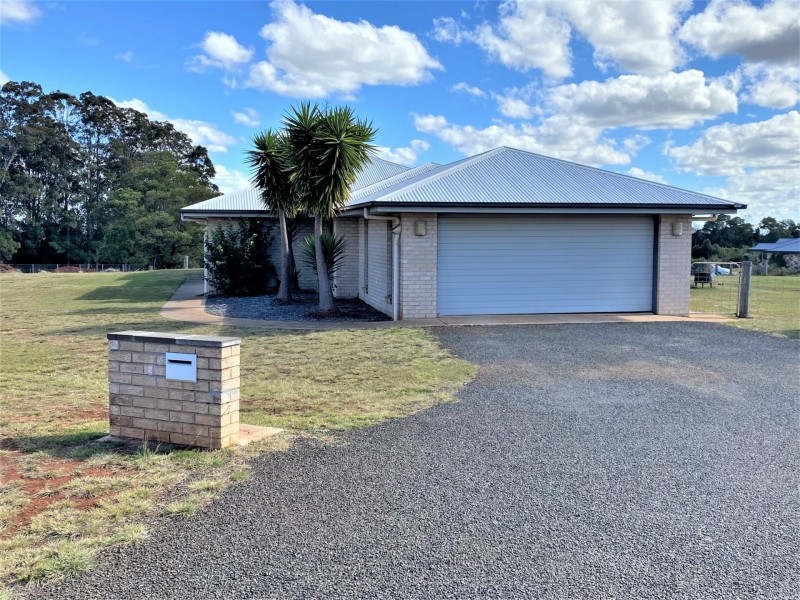 2-4 Diamond Court, Kingaroy QLD 4610