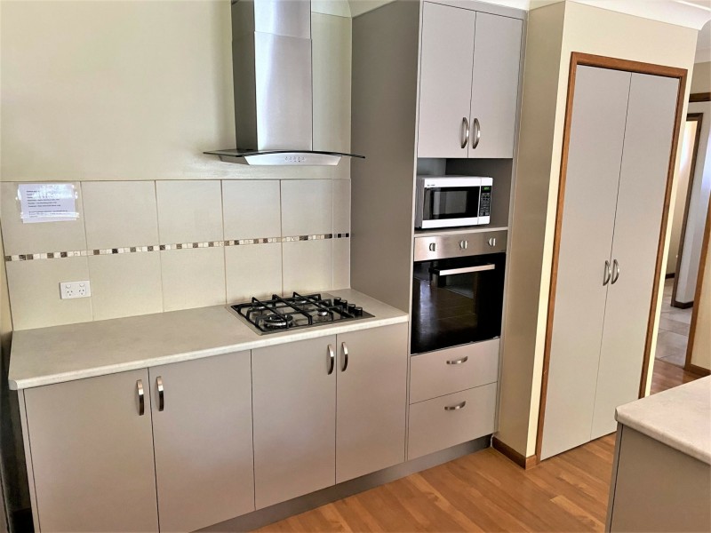 16 Murray Parade, Kingaroy QLD 4610