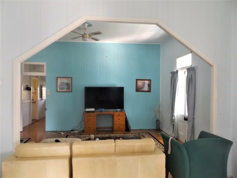 69 Douglas Street, Murgon QLD 4605