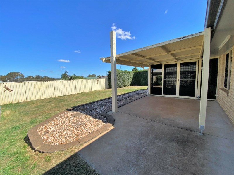 71 Ivy Street, Kingaroy QLD 4610