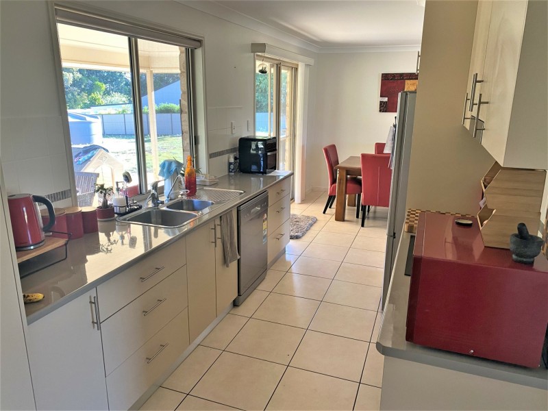 25-27 Lorikeet Circuit, Kingaroy QLD 4610