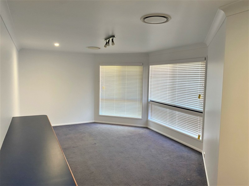 30 Nolan Drive, Kingaroy QLD 4610