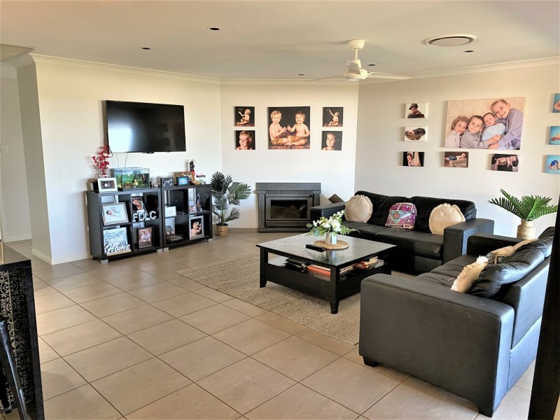 3 Crows Ash Crescent, Kingaroy QLD 4610