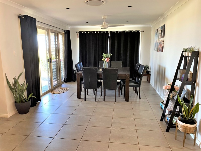 3 Crows Ash Crescent, Kingaroy QLD 4610