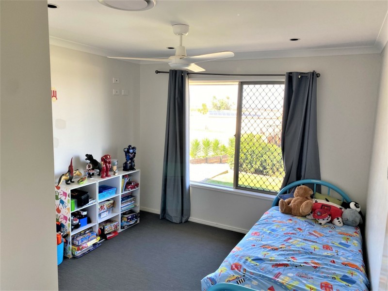 3 Crows Ash Crescent, Kingaroy QLD 4610