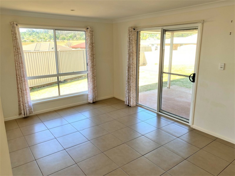 11 Lara Court, Kingaroy QLD 4610