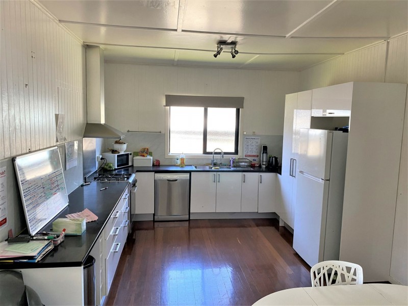 35 Albert Street, Kingaroy QLD 4610